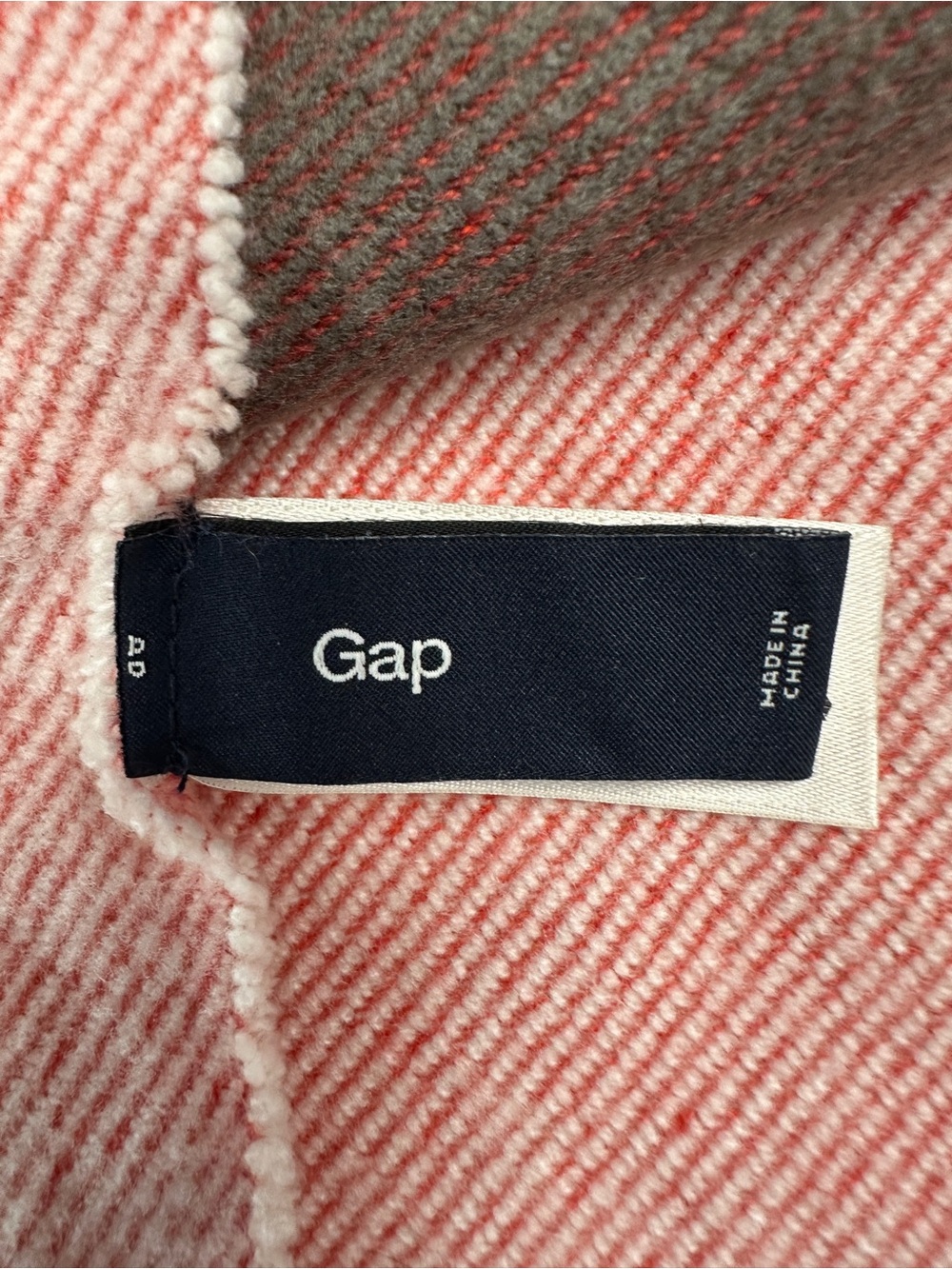 GAP chunky pink red gray colorblock fringe scarf fall warm cozy holidays - Picture 5 of 6